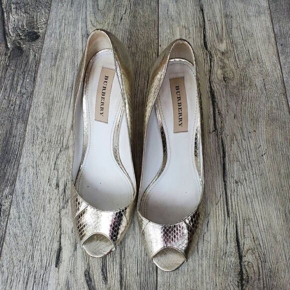 Burberry Silver Snakeskin Peep Toe Pumps Size 39.5 9.5 - Picture 8 of 8